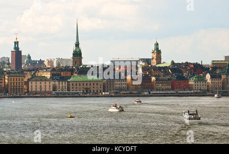 Der zentrale Teil von Stockholm an einem sonnigen Tag Stockfoto