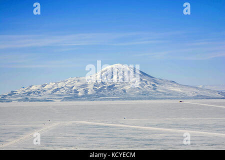 Mt erebus Ross Island Antarktis während des langen Tages. Stockfoto