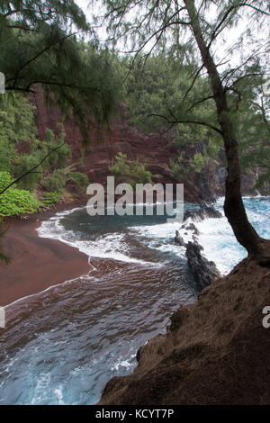 Red Sand Beach, Kaihalulu Strand, Hana, Maui, Hawaii, USA Stockfoto