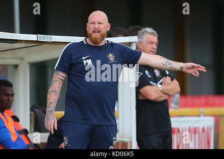 Romford Manager Paul Martin in Romford vs Hastings United, Fa trophy Fußball am Schiff lane am 8. Oktober 2017 Stockfoto