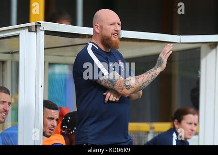 Romford Manager Paul Martin in Romford vs Hastings United, Fa trophy Fußball am Schiff lane am 8. Oktober 2017 Stockfoto