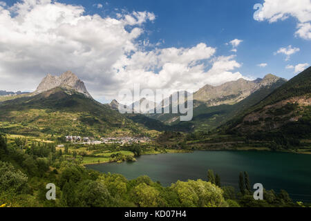 Sallent de Gallego und Lanuza See Stockfoto