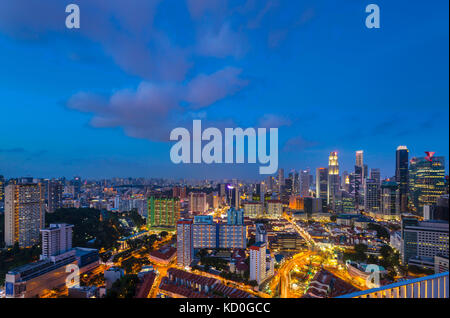 Financial District und Chinatown Stadtbild bei Nacht, Singapur, Südostasien Stockfoto