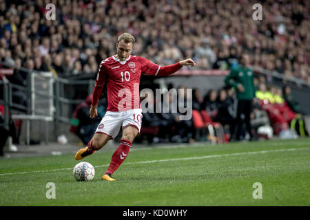 Kopenhagen, Dänemark. Oktober 2017. Christian Eriksen (10) aus Dänemark bei der WM-Qualifikation zwischen Dänemark und Rumänien in Telia Parken in Kopenhagen. Quelle: Gonzales Photo/Alamy Live News Stockfoto