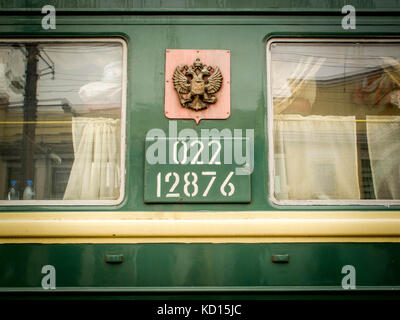 Moscou, Russie, Mai 17: un-Wagen transsiberien Sur le Quai de la Gare de iaroslav au Abfahrt de Moscou le 17 Mai 2010 ein moscou, russie. Stockfoto