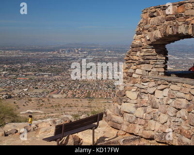 South Mountain Park, Phoenix, Arizona. Blick nach Norden Richtung Downtown Phoenix, AZ Stockfoto