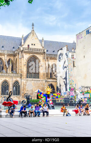 Strawinsky Brunnen neben dem Centre Pompidou, Paris, Frankreich Stockfoto