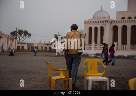 Szenen de Rues de Nuit à Massawa. Mars 2013. Straßen Nachtleben in Massawa, März 2013. Stockfoto