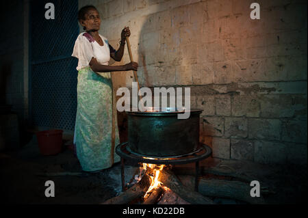 Szenen de Rues de Nuit à Massawa. Mars 2013. Straßen Nachtleben in Massawa, März 2013. Stockfoto