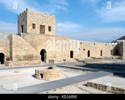 Die Baku ateshgah, oft die "Feuer Tempel von Baku" genannt, ist ein Schloss - wie religiösen Tempel in surakhani, einem Vorort der Hauptstadt von Aserbaidschan. Stockfoto