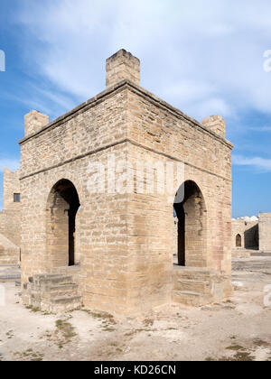 Die Baku ateshgah, oft die "Feuer Tempel von Baku" genannt, ist ein Schloss - wie religiösen Tempel in surakhani, einem Vorort der Hauptstadt von Aserbaidschan. Stockfoto