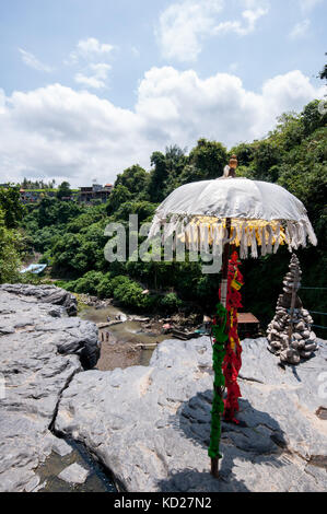 Nach oben tegenungan wasterfal in der Nähe von Ubud, gianyar, Bali, Indonesien Stockfoto