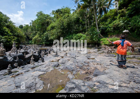 Nach oben tegenungan wasterfal in der Nähe von Ubud, gianyar, Bali, Indonesien Stockfoto