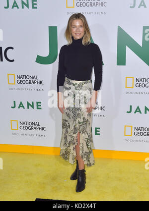 Hollwood, Ca. Okt. 2017. Ali Larter, Bei Premiere Von National Geographic Documentary Films "Jane" Auf dem Hollywood Bowl In Kalifornien am 09. Oktober 2017. Kredit: Faye S/Media Punch/Alamy Live News Stockfoto