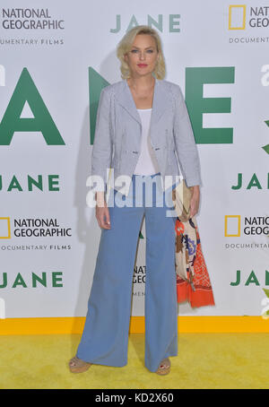 Hollwood, Ca. Okt. 2017. Elaine Hendrix, Bei Premiere Von National Geographic Documentary Films "Jane" Auf dem Hollywood Bowl In Kalifornien am 09. Oktober 2017. Kredit: Faye S/Media Punch/Alamy Live News Stockfoto