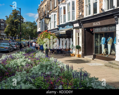 Die Montpellier Quartal im Spätsommer Harrogate, North Yorkshire England Stockfoto