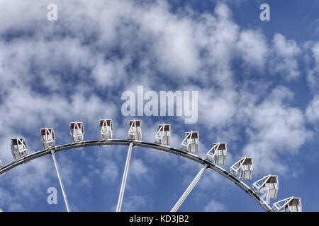 Sommer: Hamburger Dom (Kirmes) in Hamburg, Deutschland Stockfoto