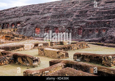 Geformtes rock im El Fuerte de Samaipata / Festung Samaipata, präkolumbianischen archäologischen Stätte in Florida Provinz, Santa Cruz, Stockfoto