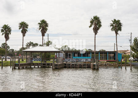 Bussard Beach Bar & Grill direkt am Wasser am Lake Eustis, Florida USA Stockfoto