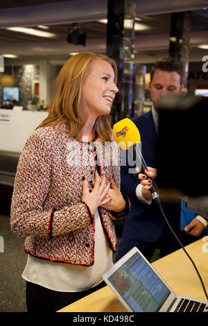 Die schwedische Wahljahr 2018 begann mit einer parteiführung Debatte im schwedischen Fernsehen. oppositionen leader Zentrum Partei annie lööf der Presse Gesicht Stockfoto