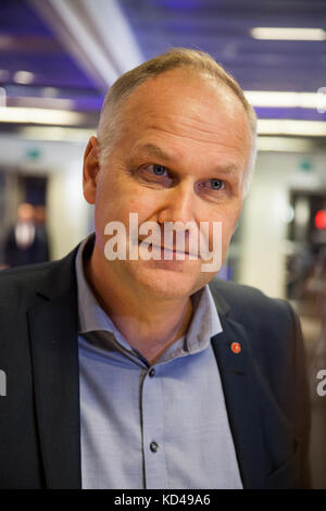 Die schwedische Wahljahr 2018 begann mit einer parteiführung Debatte im schwedischen Fernsehen die Partei Die Linke Führer Jonas Sjöstedt vor der Presse Stockfoto