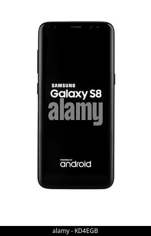 Varna, Bulgarien - 11. Mai 2017: Studioaufnahme eines schwarzen Samsung Galaxy S8 Smartphones, mit 12 MP, f 1,7, 26mm Kamera, Quad-Core 2,3 GHz und 1440 x 296 Stockfoto