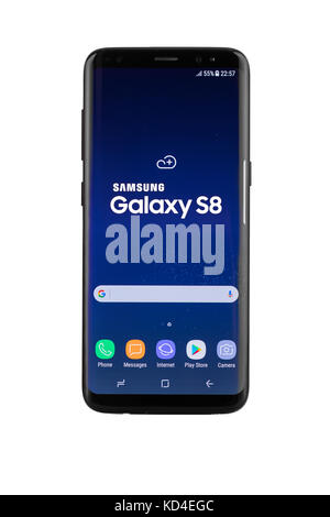 Varna, Bulgarien - 11. Mai 2017: Studioaufnahme eines schwarzen Samsung Galaxy S8 Smartphones, mit 12 MP, f 1,7, 26mm Kamera, Quad-Core 2,3 GHz und 1440 x 296 Stockfoto