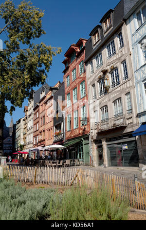 Rouen (Frankreich): Fassade von Fachwerkhäusern in der Straße "Rue Martainville" in der Altstadt (nicht für Postkarte Produktion verfügbar) Stockfoto