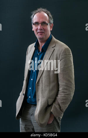 Volker Kutscher besucht einen Fotoauftrag während des Edinburgh International Book Festival am 12. August 2017 in Edinburgh, Schottland. Stockfoto