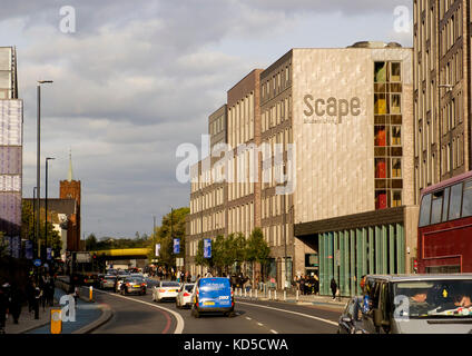 Scape Student Living Studentenunterkunft an der Mile End Road, London gegenüber dem Queen Mary College Stockfoto