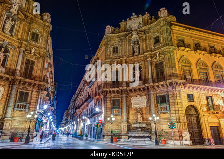 Zentraler Platz Quattro Canti in Palermo, Italien. Stockfoto