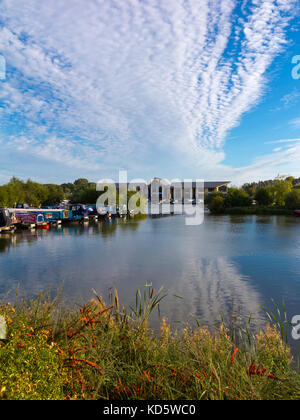 Mercia Marina eine große inländische Marina in der Nähe von Lee in South Derbyshire England Großbritannien mit Bootsplatz, Geschäfte und Restaurants. Stockfoto