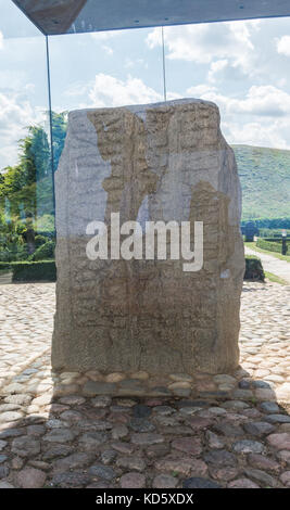 Jelling Steine sind massiv geschnitzt runestones, 10. Jahrhundert, Jelling, Dänemark. Nachweis der Stiftung von Dänemark Stockfoto