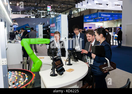 Fanuc Roboter Hand auf Ausstellung Cebit 2017 in Hannover, Deutschland Stockfoto