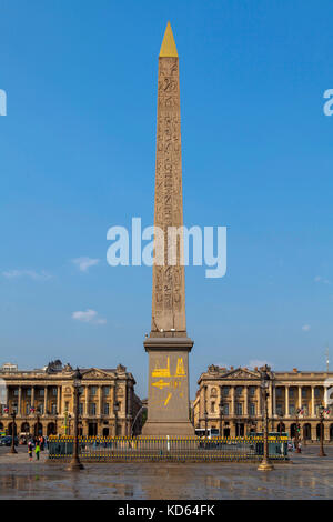 Paris (Frankreich): Der Obelisk von Luxor in Place de la Concorde' Platz, im 8. arrondissement von Paris/Bezirk (nicht für Postkarte Produktion verfügbar) Stockfoto
