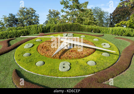 L'Horloge Fleurie (Blumenuhr) im Jardin Anglais (englischer Garten), Altstadt (Vieille Ville), Genf (Genève), Genfer See, Schweiz Stockfoto