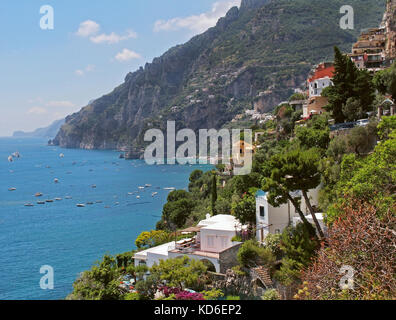 Malerischer Blick auf Amalfi Küste von Mountain Top Stockfoto