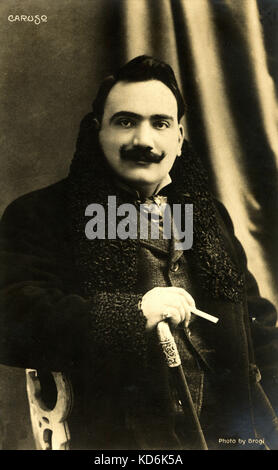 Enrico Caruso, Portrait mit Zuckerrohr und Zigarette. Italienische Tenor, 1873-1921. Foto von brogi. Photographische Postkarte. Stockfoto