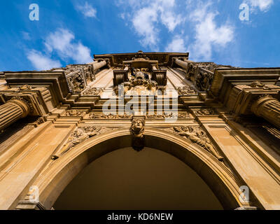 Alte scr, an der Vorderseite des Quad, Wadham College, Oxford, Oxfordshire, England, Stockfoto