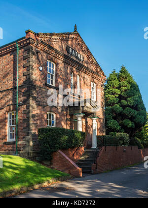 Historische Schwimmbäder Gebäude an Starbeck in der Nähe von Harrogate North Yorkshire England Stockfoto