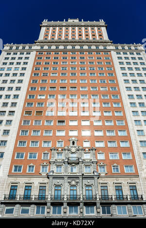 Blick auf das Spanien-Gebäude (Edificio España), in Madrid, Spanien, am 13. März 2016. Stockfoto