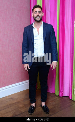 Michael socha die Teilnahme an der Premiere der doppelte Datum, im Soho Hotel, London statt. Bild Datum: Dienstag, den 10. Oktober. Photo Credit: Ian West/PA-Kabel Stockfoto