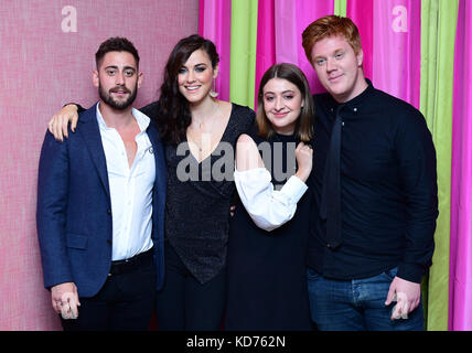 Michael Socha, Kelly Wenham, Georgia Groome und Danny Morgan die Teilnahme an der Premiere der doppelte Datum, im Soho Hotel, London statt. Bild Datum: Dienstag, den 10. Oktober. Photo Credit: Ian West/PA-Kabel Stockfoto