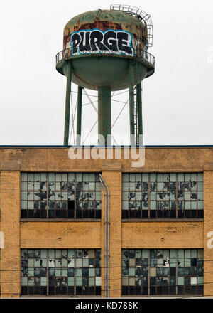 Ein Graffiti - Wasserturm in Saint Paul, Minnesota. Stockfoto