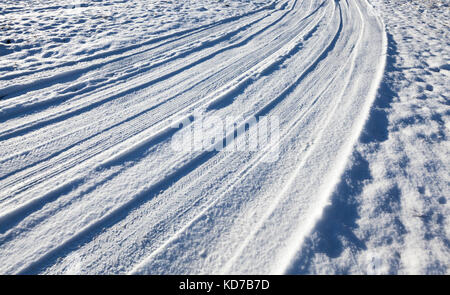 Schnee auf der Straße, im Winter Stockfoto