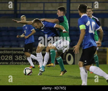 Lurgan, Nordirland, Großbritannien. 10 Okt, 2017. 2019 UEFA unter 21 WM Qualifikation - Gruppe 2 - Nordirland 4 Estland 2. Jordan Thompson (10) macht eine für Nordirland zu bekämpfen. Quelle: David Hunter/Alamy leben Nachrichten Stockfoto