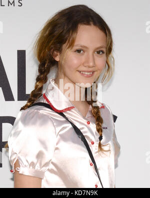 Hollywood, USA. 09 Okt, 2017. Iris apatow am Los Angeles Premiere kommt von National Geographic Dokumentarfilm 'Jane' in der Hollywood Bowl in Hollywood, Kalifornien, die am 9. Oktober 2017. Credit: das Foto access/alamy leben Nachrichten Stockfoto