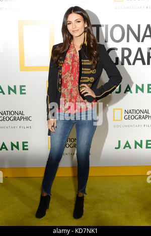 Hollywood, USA. 09 Okt, 2017. Schauspielerin Victoria Justice an der Los Angeles Premiere kommt von National Geographic Dokumentarfilm 'Jane' in der Hollywood Bowl in Hollywood, Kalifornien, die am 9. Oktober 2017. Credit: das Foto access/alamy leben Nachrichten Stockfoto