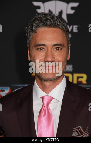 Los Angeles, USA. 10 Okt, 2017. Taika Waititi 10/10/2017 die Weltpremiere von 'Thor: Ragnarök' bei El Capitan Theatre in Hollywood, ca Credit: Cronos/alamy leben Nachrichten Stockfoto