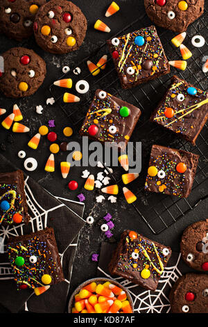 Schokolade Monster brownies hausgemachte Leckereien für Halloween Stockfoto